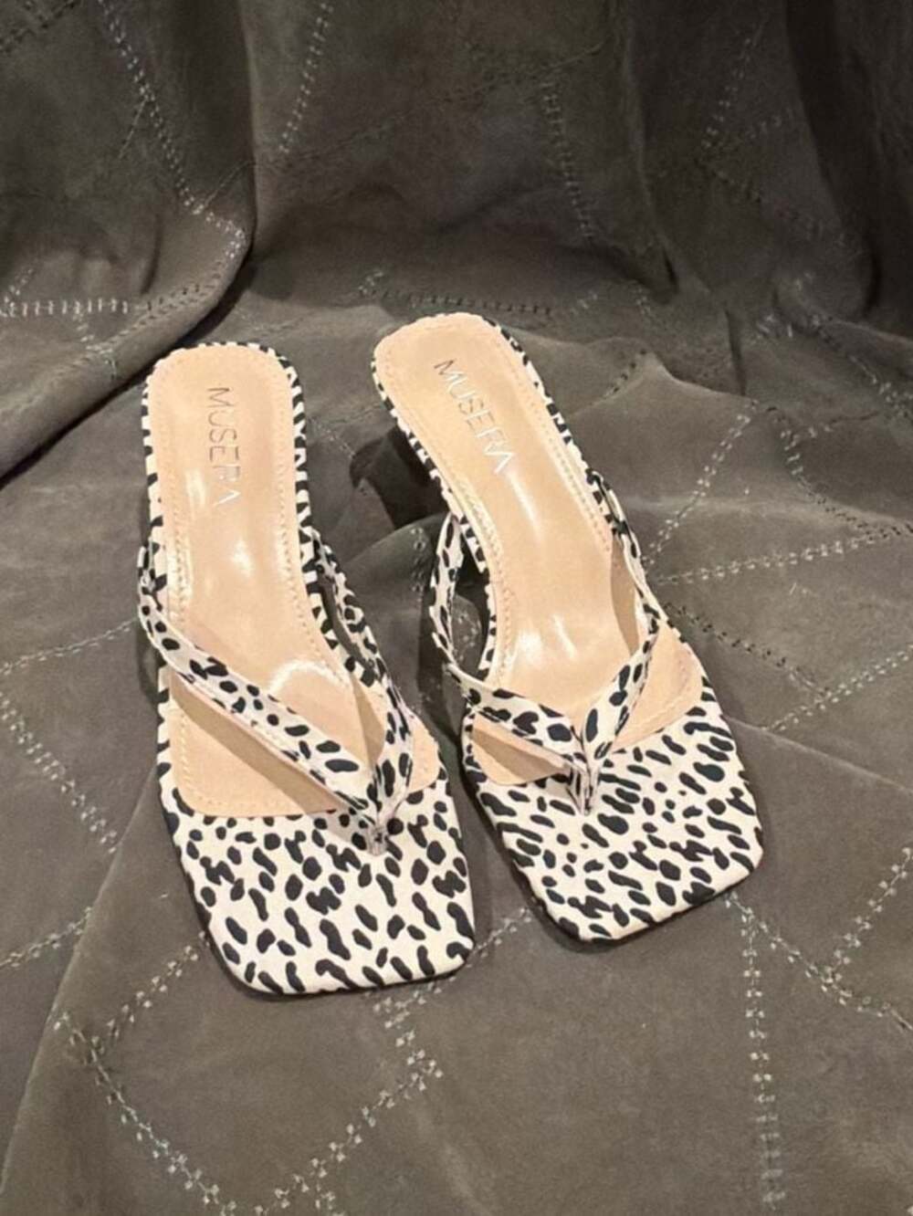 Musera Women's Animal Print Square Toe Kitten Heel Thong Sandals
